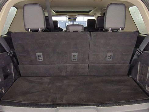 Used 2022 Ford Expedition XLT image 26