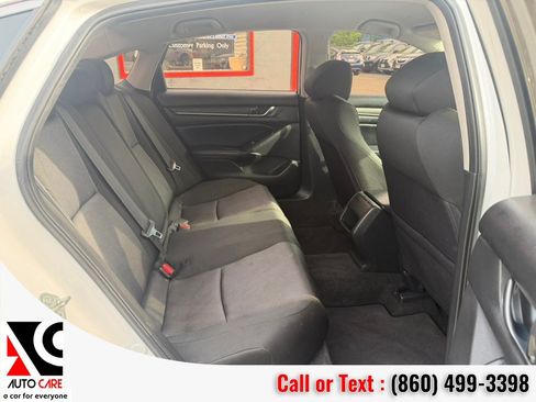 Used 2018 Honda Accord LX image 10