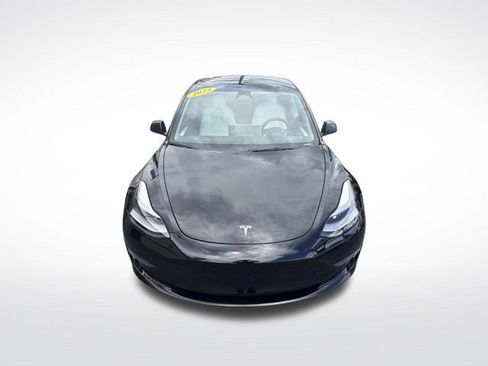 Used 2023 Tesla Model 3 Standard Range RWD image 8