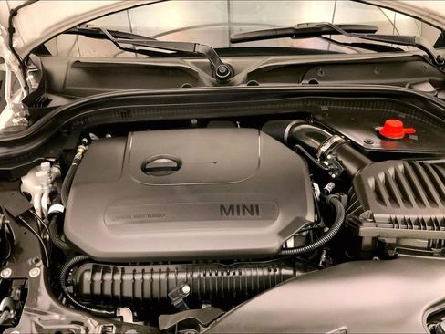 Certified 2023 MINI Cooper S image 9