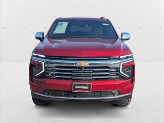 New 2025 Chevrolet Suburban Premier video 2