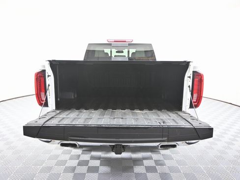 Used 2022 GMC Sierra 1500 SLT w/ SLT Premium Plus Package image 6