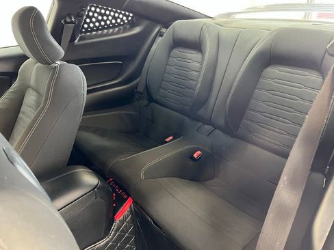 Used 2017 Ford Mustang GT RWD image 26