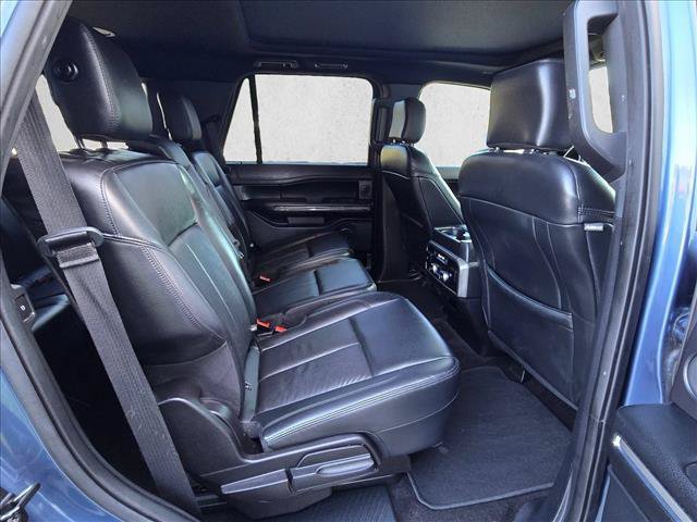 Used 2019 Ford Expedition XLT w/ Equipment Group 202A RWD image 19