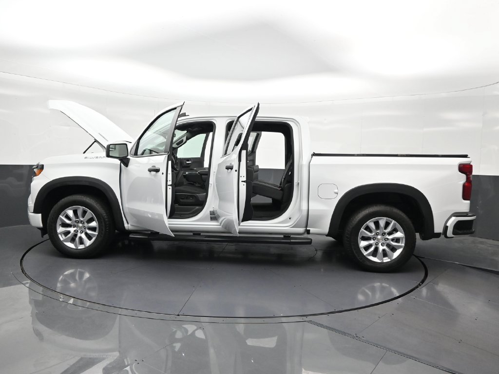 Used 2024 Chevrolet Silverado 1500 Custom RWD image 35