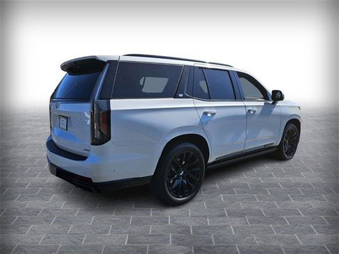 Certified 2024 Cadillac Escalade Sport w/ LPO, ONYX Package image 4