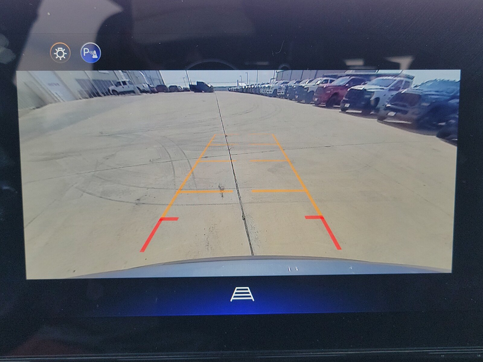 Used 2026 Chevrolet Equinox LT w/ Convenience Package II FWD image 14