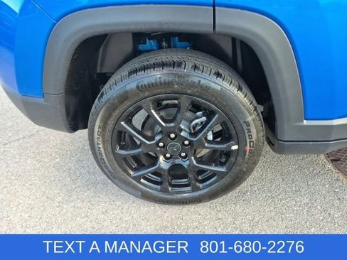 New 2026 Jeep Compass Latitude AWD/4WD image 8