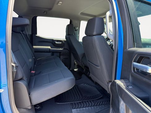 Used 2022 Chevrolet Silverado 1500 Custom RWD image 18