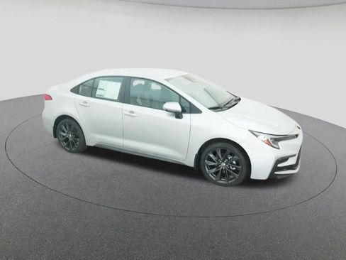 New 2026 Toyota Corolla SE image 12