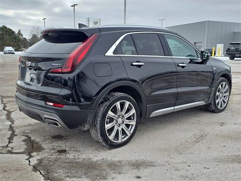 Certified 2023 Cadillac XT4 Premium Luxury w/ Cold Weather Package image 3