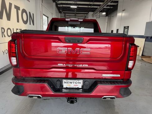 Used 2021 GMC Sierra 1500 Elevation w/ Preferred Package image 32