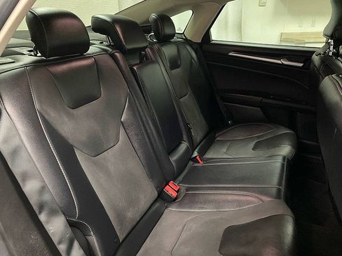 Used 2019 Ford Fusion Energi Titanium image 16