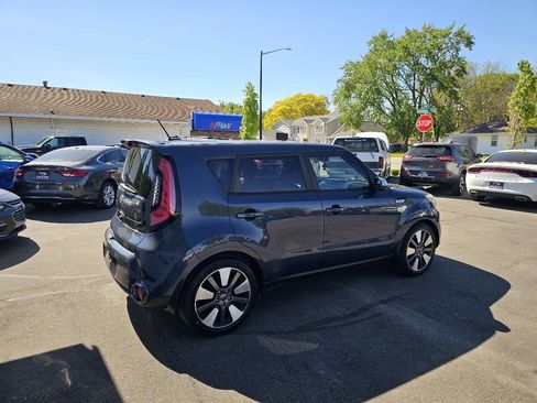 Used 2016 Kia Soul ! w/ Umber Package 1 FWD image 12