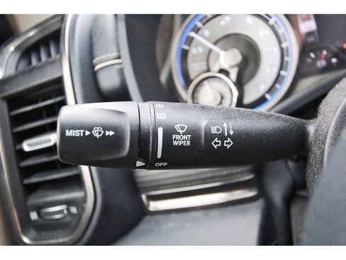 Used 2019 RAM 1500 Limited w/ Advanced Safety Group AWD/4WD image 11