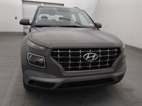 Used 2023 Hyundai Venue SEL w/ Cargo Package FWD image 14