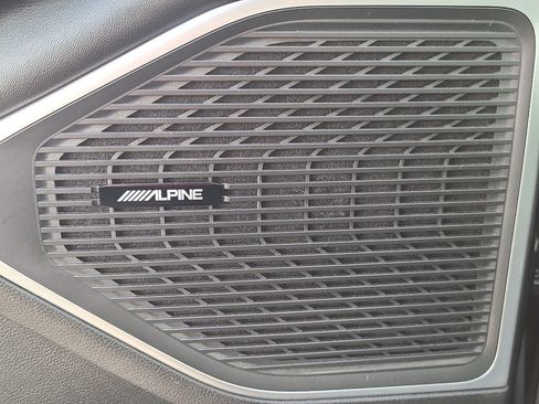 Used 2024 Jeep Wagoneer Series II AWD/4WD image 14