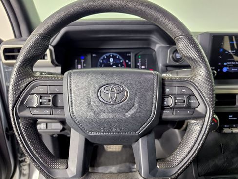 Used 2024 Toyota Tacoma SR5 RWD image 19