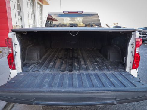 Used 2022 Chevrolet Silverado 1500 LT w/ Protection Package image 5