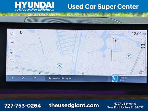 Used 2025 Hyundai Santa Fe Limited FWD image 32