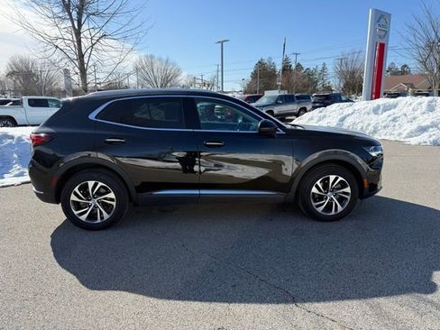 Used 2022 Buick Envision Essence w/ Safety Package image 2