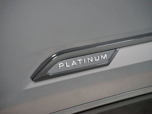 Used 2024 Toyota Tundra Platinum RWD image 6