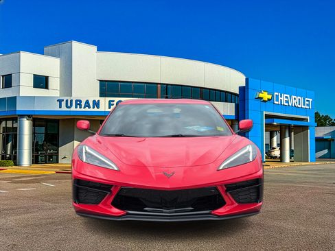 Used 2021 Chevrolet Corvette Stingray Preferred Cpe w/ Z51 Performance Package RWD image 10