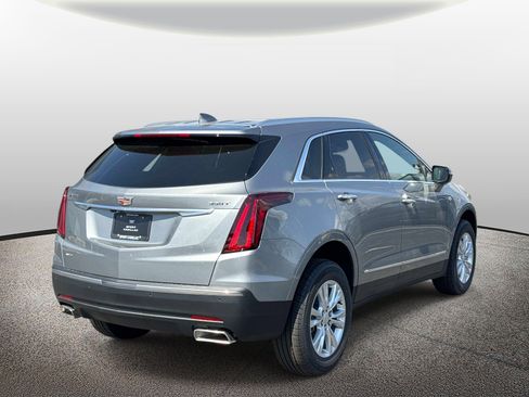 New 2026 Cadillac XT5 Luxury image 4