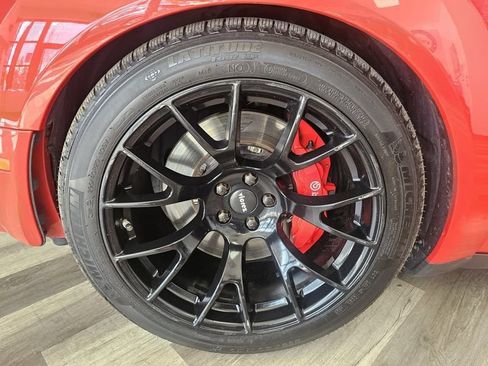 Used 2019 Dodge Challenger SRT Hellcat Redeye RWD image 14