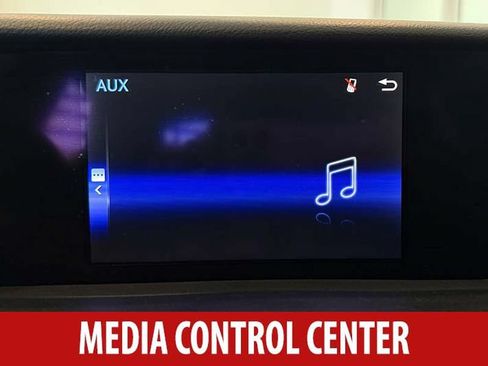 Used 2016 Lexus IS 200t w/ F Sport Package RWD image 11
