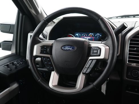 Used 2017 Ford F250 Lariat w/ FX4 Off-Road Package AWD/4WD image 17