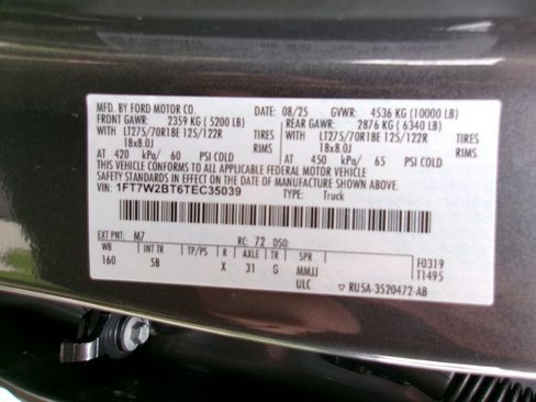 Used 2026 Ford F250 Lariat AWD/4WD image 17