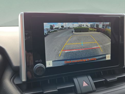 Certified 2025 Toyota RAV4 XLE AWD/4WD image 21