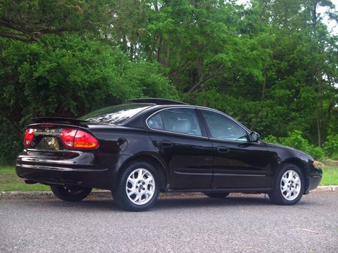 Used 2000 Oldsmobile Alero GLS FWD image 4
