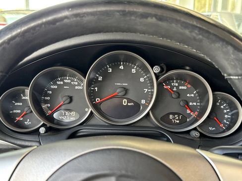 Used 2009 Porsche 911 Cabriolet image 20