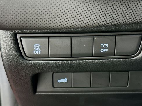 Used 2024 MAZDA CX-50 AWD 2.5 S w/ Premium Package image 17