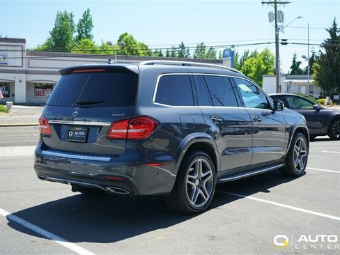 Used 2017 Mercedes-Benz GLS 450 4MATIC image 4