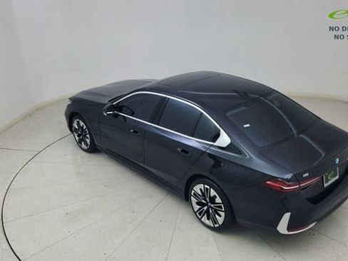 Used 2024 BMW i5 eDrive40i w/ Convenience Package RWD image 80
