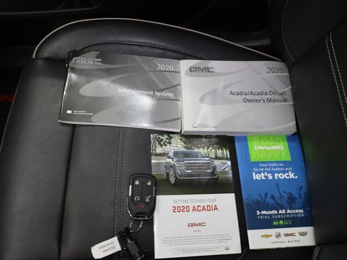 Used 2020 GMC Acadia Denali w/ Trailering Package image 78