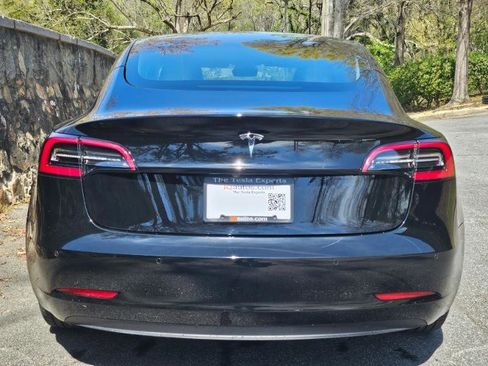 Used 2021 Tesla Model 3 image 8