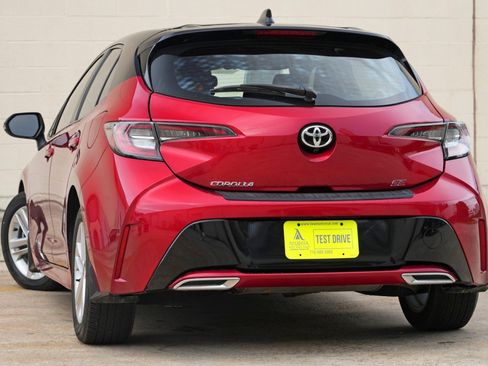 Used 2022 Toyota Corolla SE FWD image 5