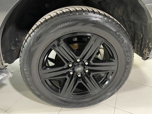 Used 2020 Ford Expedition XLT w/ Equipment Group 202A image 13