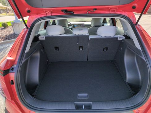 New 2026 Hyundai Kona SEL Premium FWD image 21