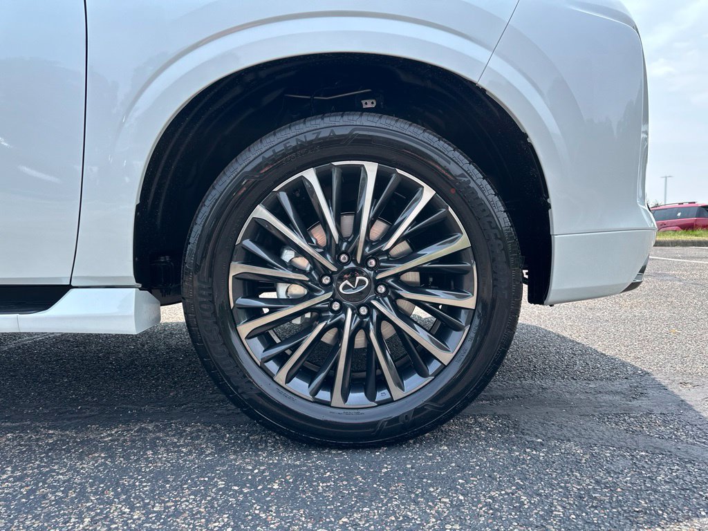 New 2027 INFINITI QX80 Autograph AWD/4WD image 9