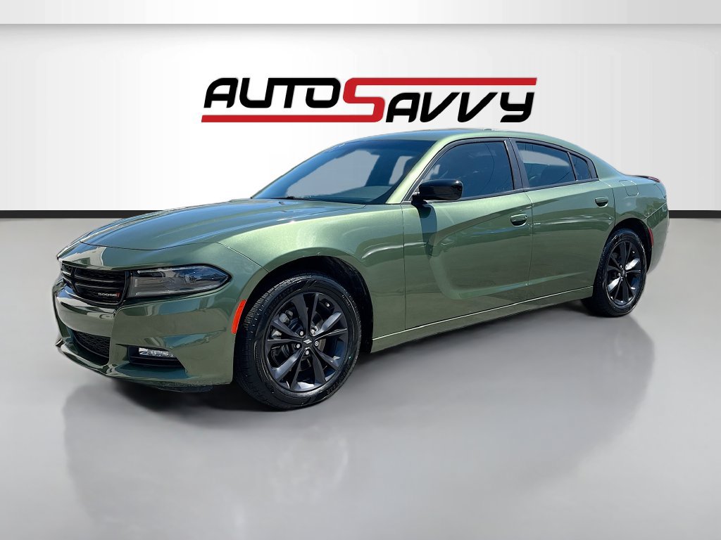 Used 2023 Dodge Charger SXT w/ Blacktop Package AWD/4WD image 3