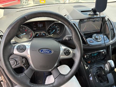 Used 2015 Ford Escape Titanium AWD/4WD image 8