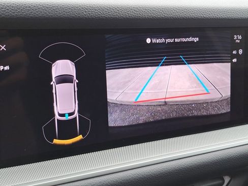 Certified 2024 Porsche Cayenne image 32