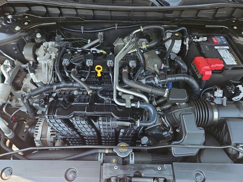 Certified 2023 Nissan Altima 2.5 SR FWD image 27