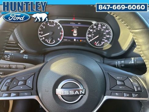 Used 2025 Nissan Sentra SV w/ All-Weather Package image 24