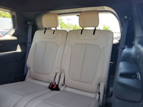 Used 2023 Jeep Grand Cherokee L Limited w/ Luxury Tech Group II AWD/4WD image 14